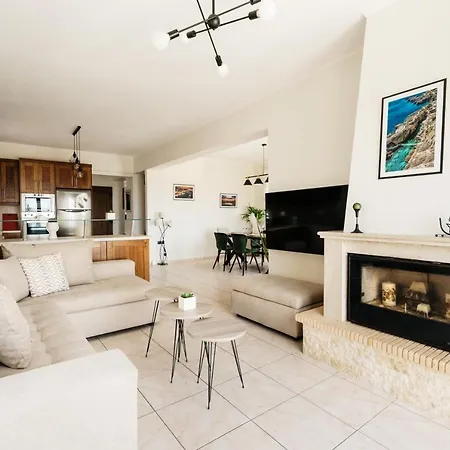 Villa Avidianos' -family Perfect- Asterion